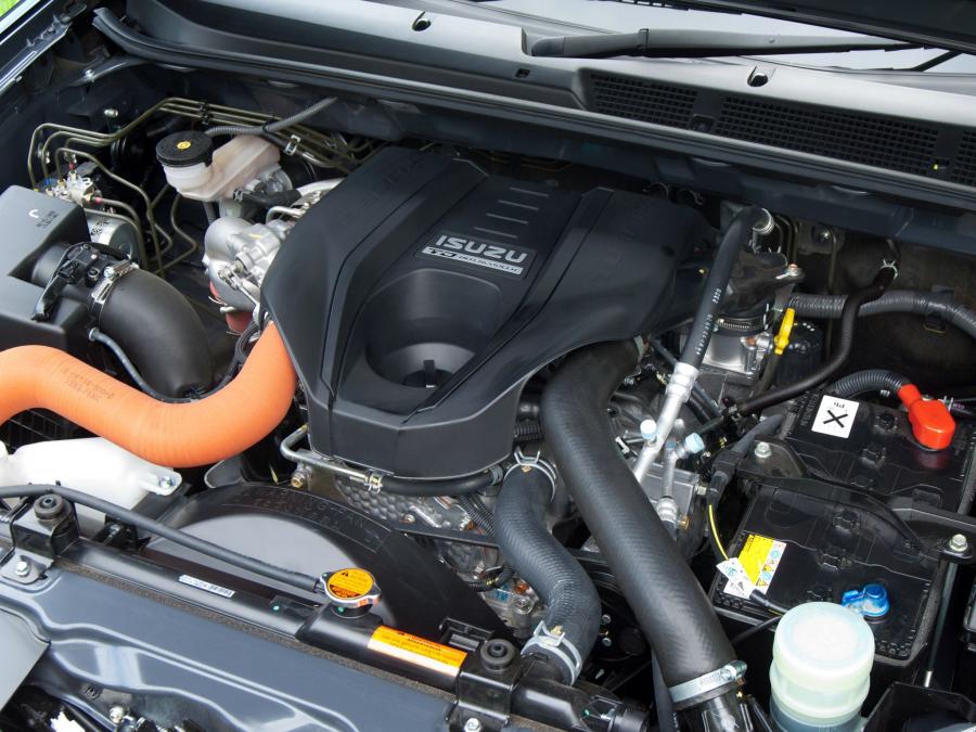  Isuzu D-Max Double Cab 2012 года  (UK) (фото 12 из 15)
